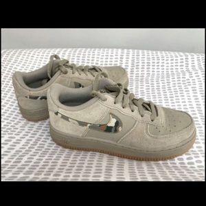 Air Force 1 GS Neutral Olive
